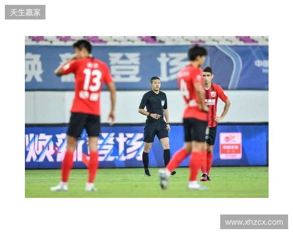 记者谈海港：这赛季确实定位保级了，看不出为啥换茹萨、梅伦多